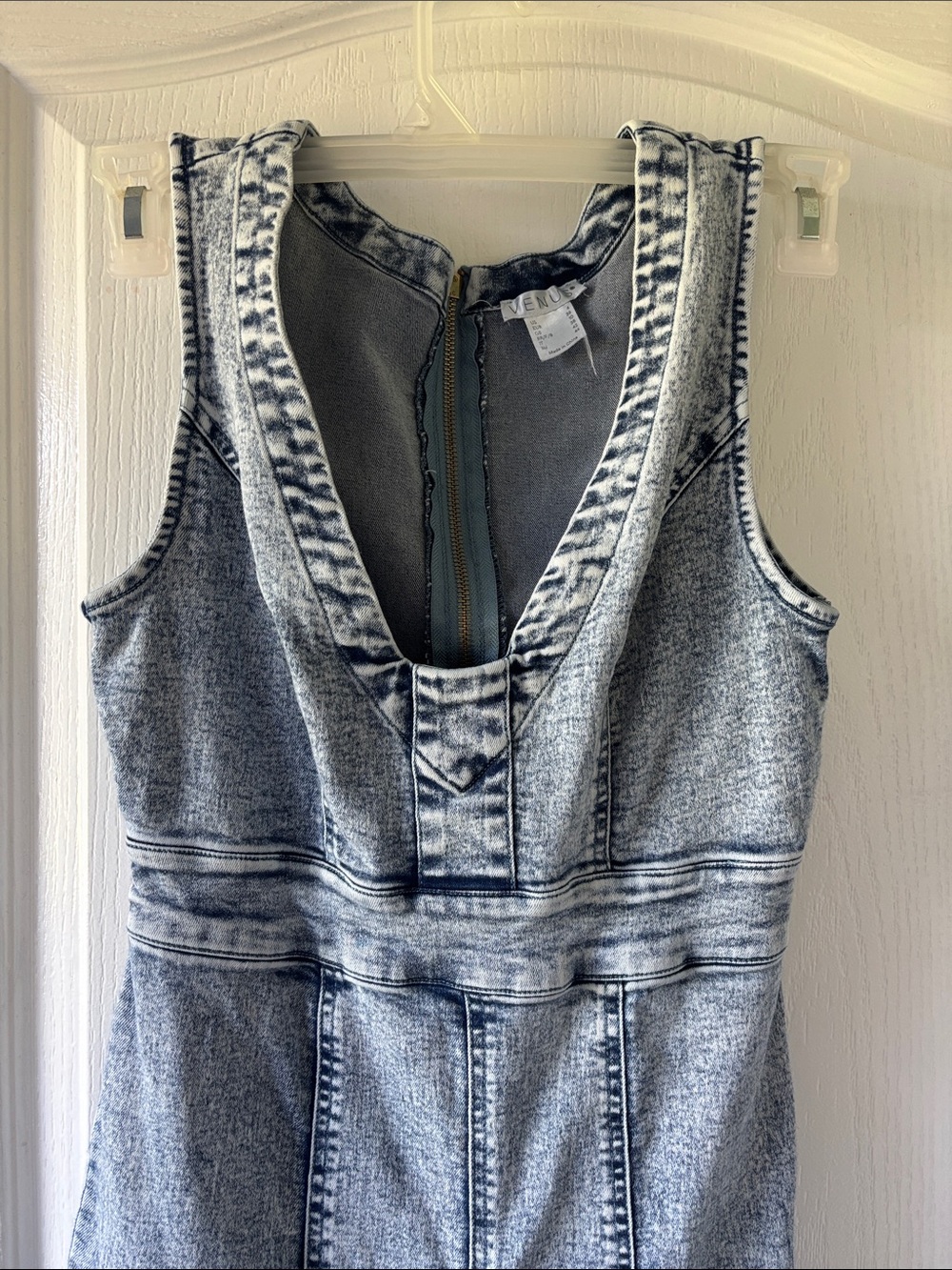 VENUS Light blue Acid-Wash Denim Jumpsuit - Picture 5 of 6